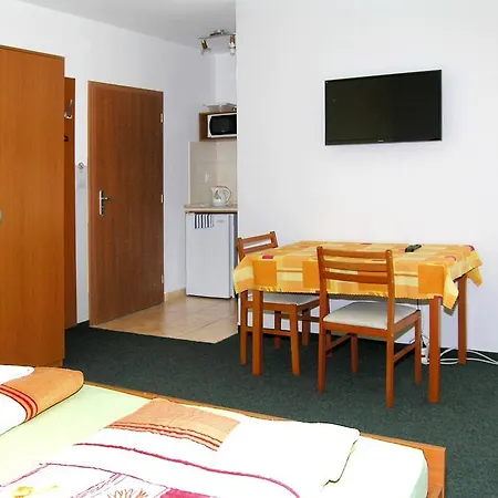 Family Aparthotel *