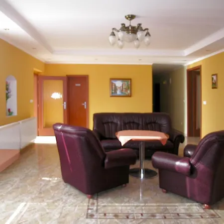 Aparthotel Family